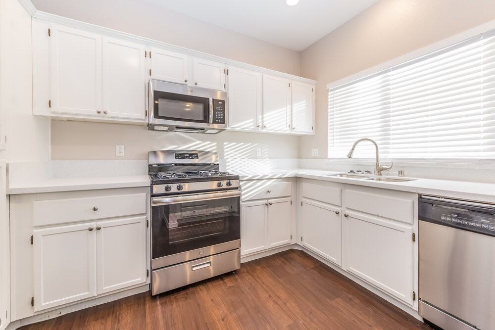 6226 Standing Elm St - Photo 6 of 15