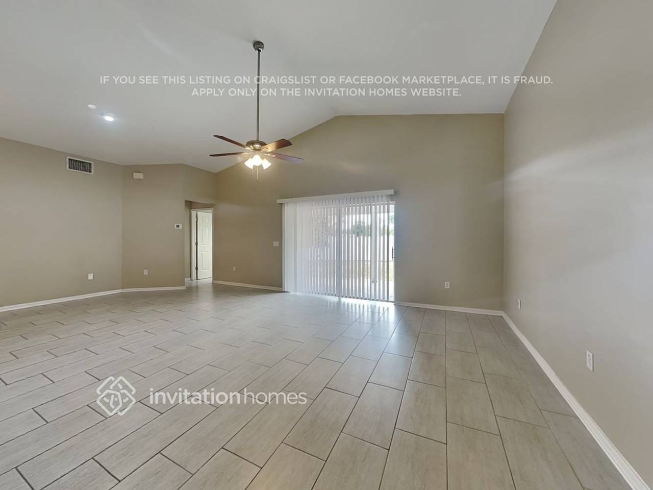 4625 Daventry Pl - Photo 4 of 18