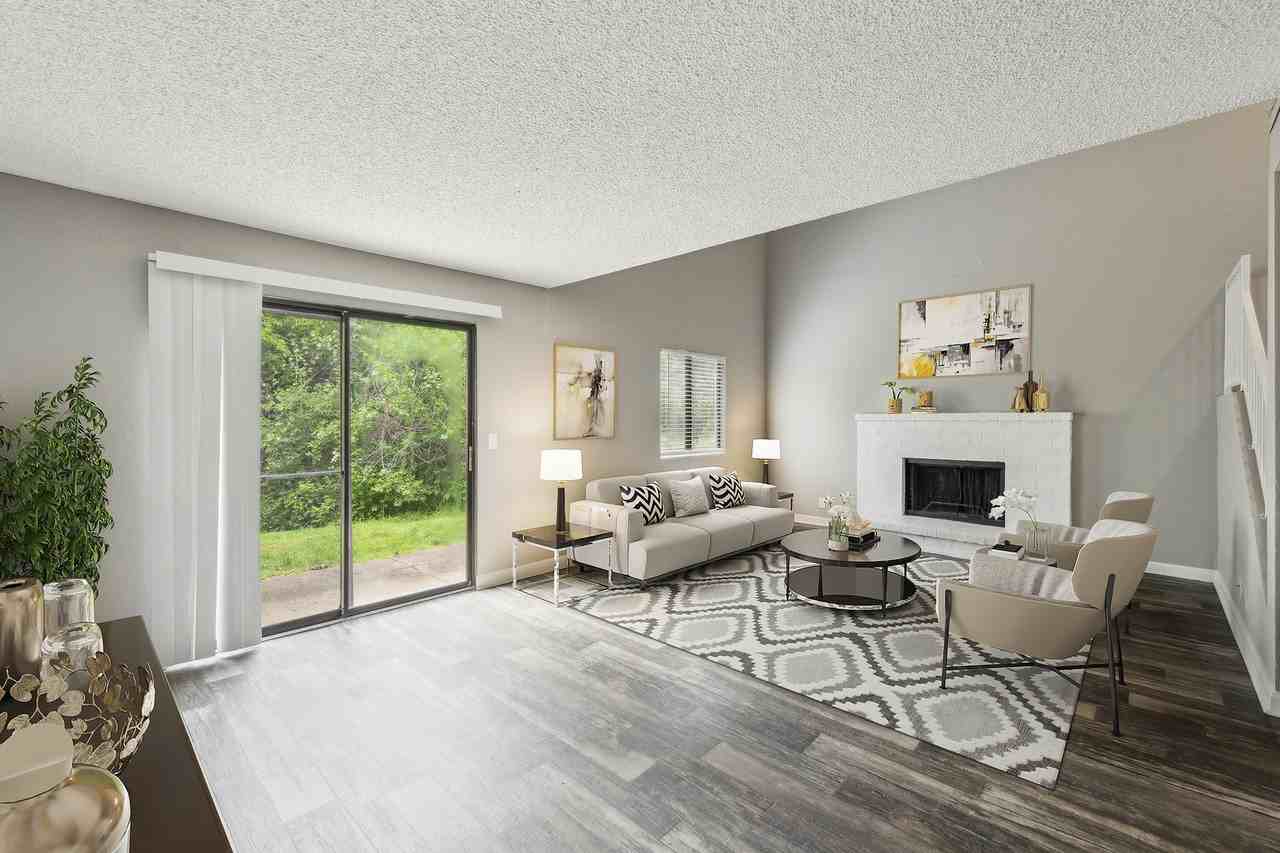 The Darby - Photo 5 of 13