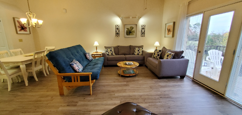 217 Double Eagle Drive #H2 - Photo 3 of 31