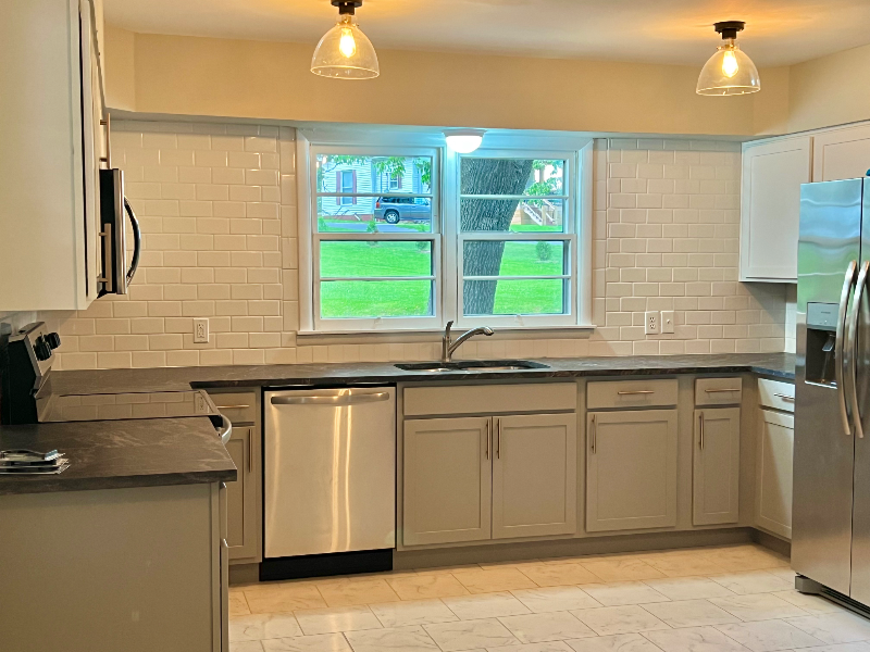 202 High St - Photo 2 of 9