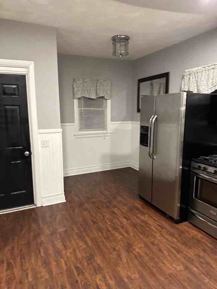 133 Warwick Ave #NA - Photo 7 of 9