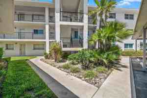 featured image of 708 Tamiami Trl S #319