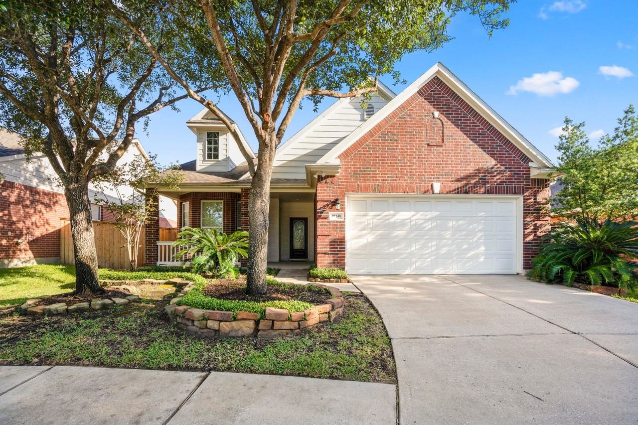 20126 Monarda Manor Ct - Photo 4 of 38