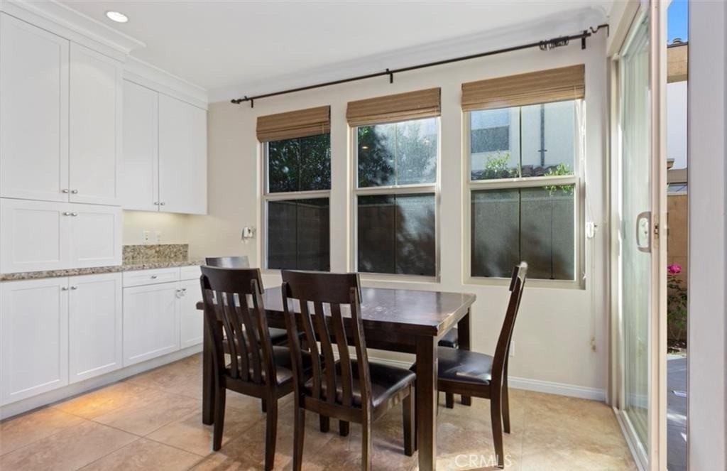 107 Baritone - Photo 6 of 17