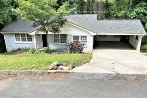 featured image of 2372 Oakridge Ct