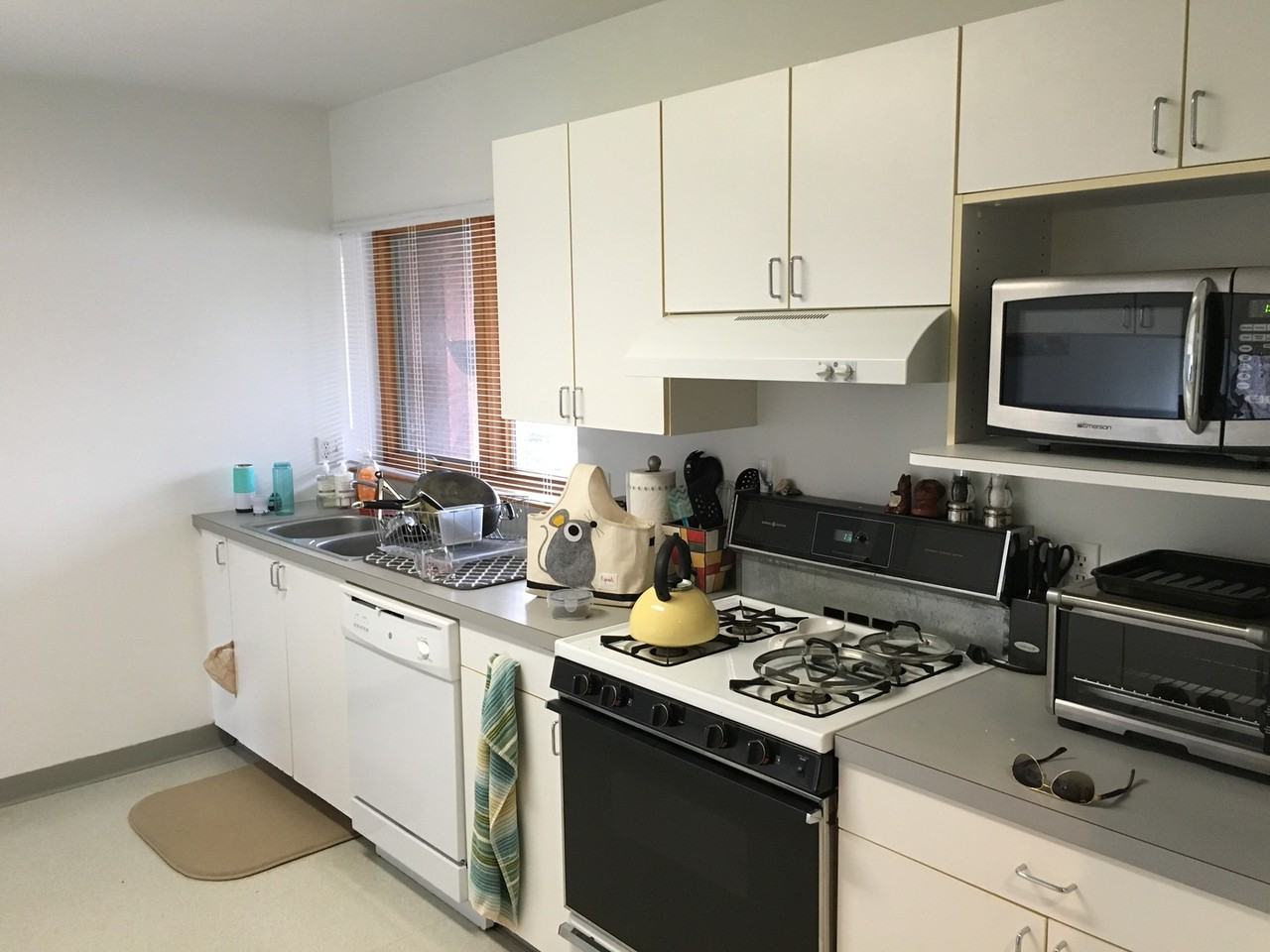 Springwood Townhomes, LLC - Photo 5 of 23