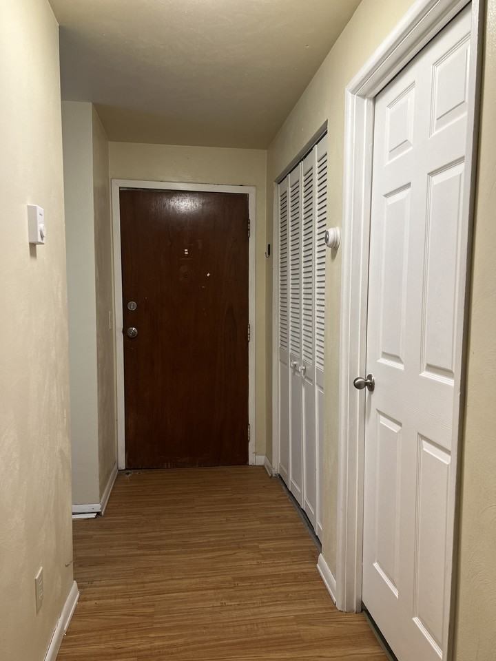 Tri-Light Residences - Photo 6 of 7