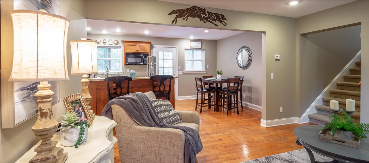 437 Timberlinks Dr #NA - Photo 3 of 17