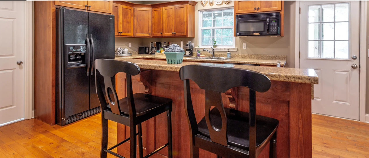 437 Timberlinks Dr #NA - Photo 7 of 17