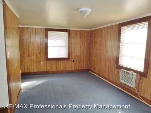 110 SE Willowhaven Ct - Photo 3 of 21