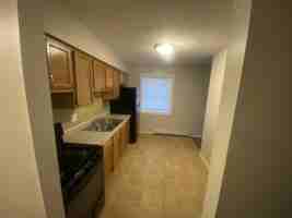 featured image of 204 Lindell Dr #3