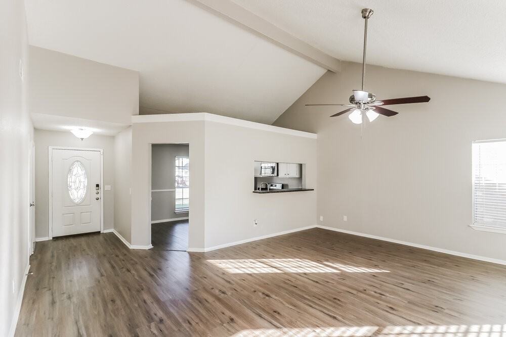 19514 Glenway Falls Dr - Photo 5 of 16