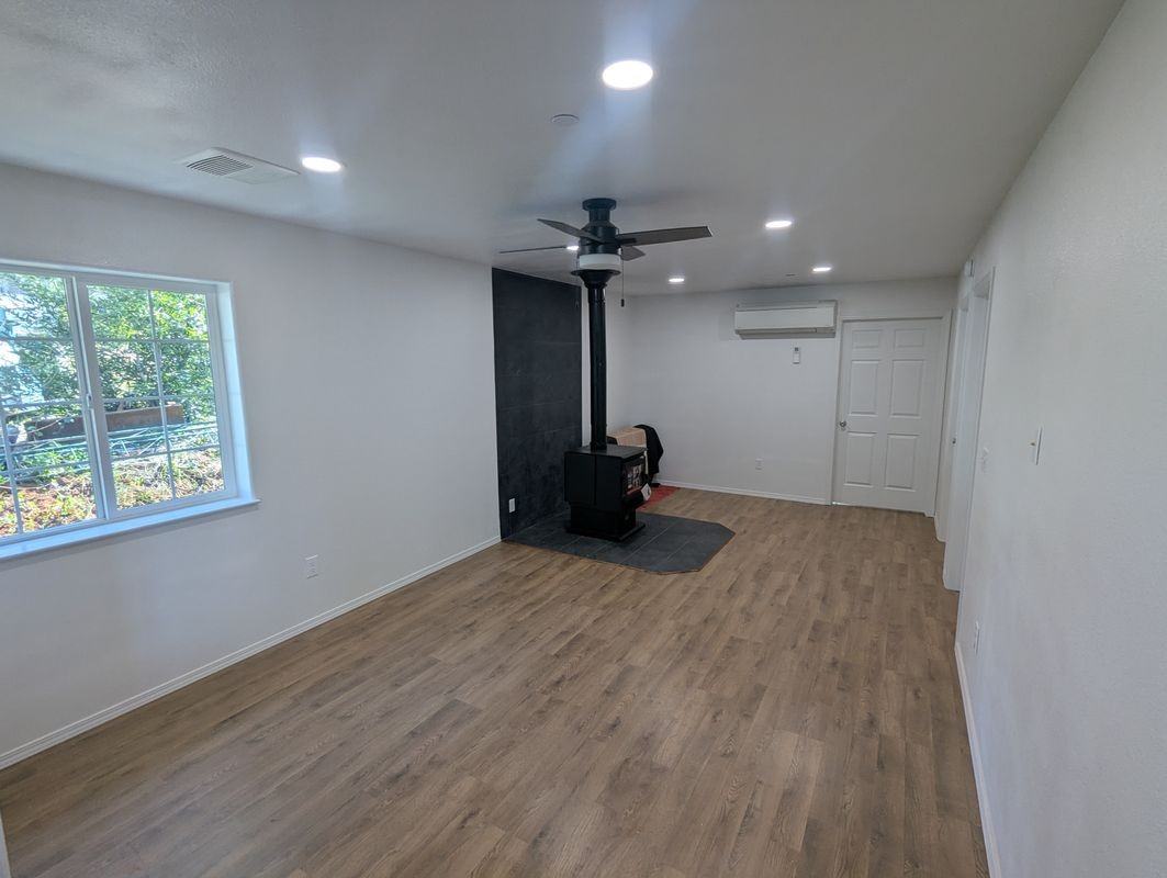 13742 Blair Ln - Photo 6 of 15
