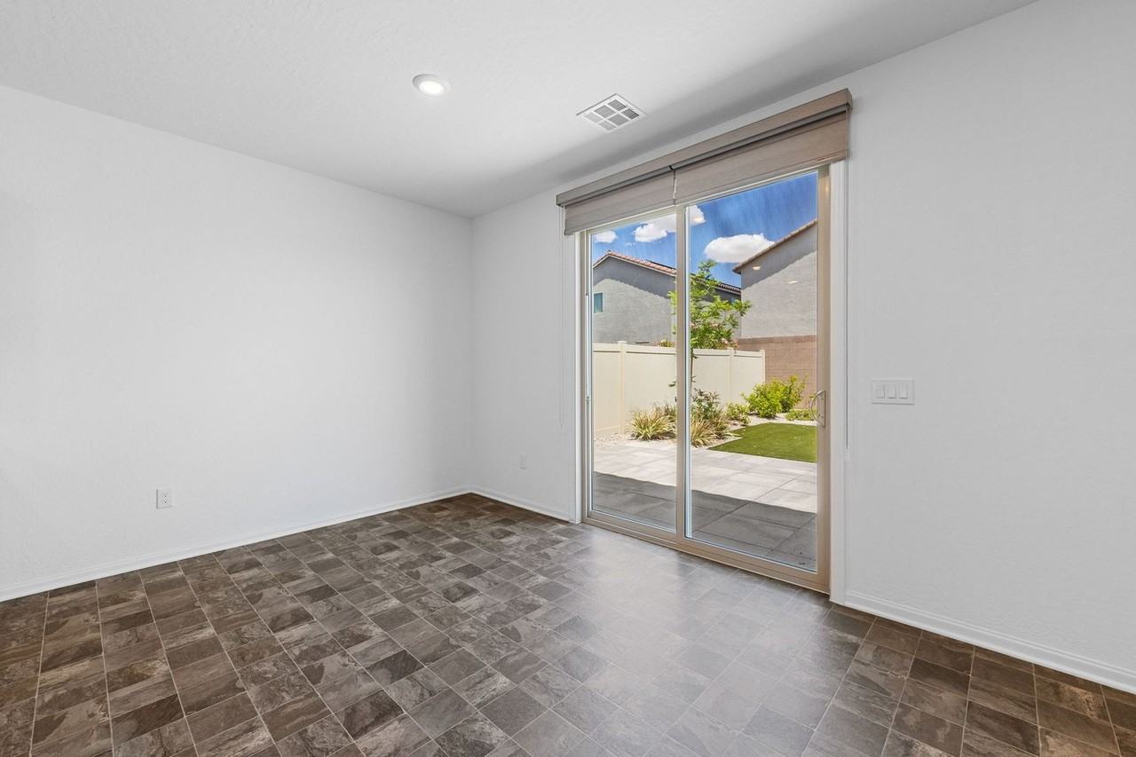 6922 Stone Cactus St - Photo 7 of 35