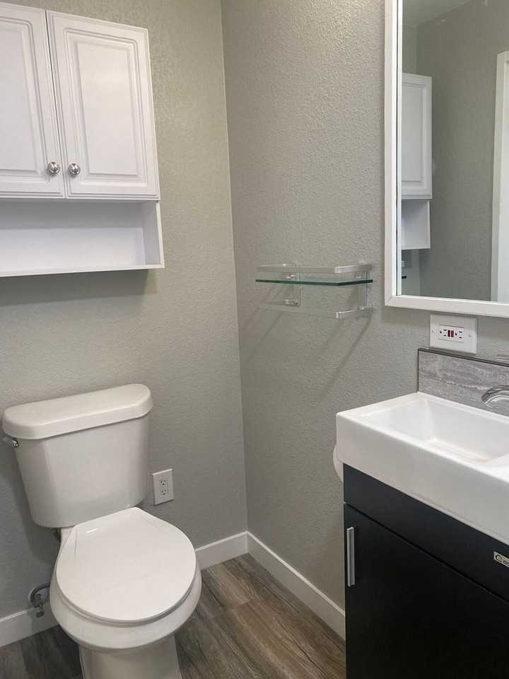 9370 E Girard Ave - Photo 4 of 26