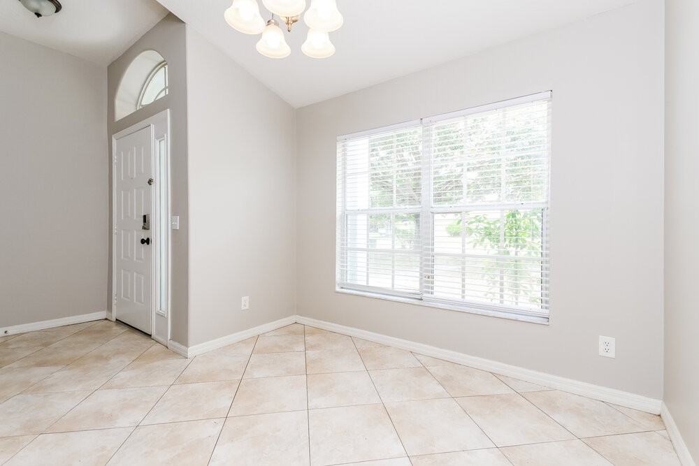 2607 Settlers Trl - Photo 5 of 16