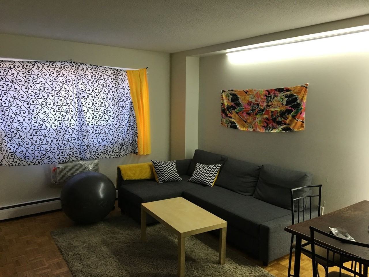 283 Harvard Street - Photo 5 of 7