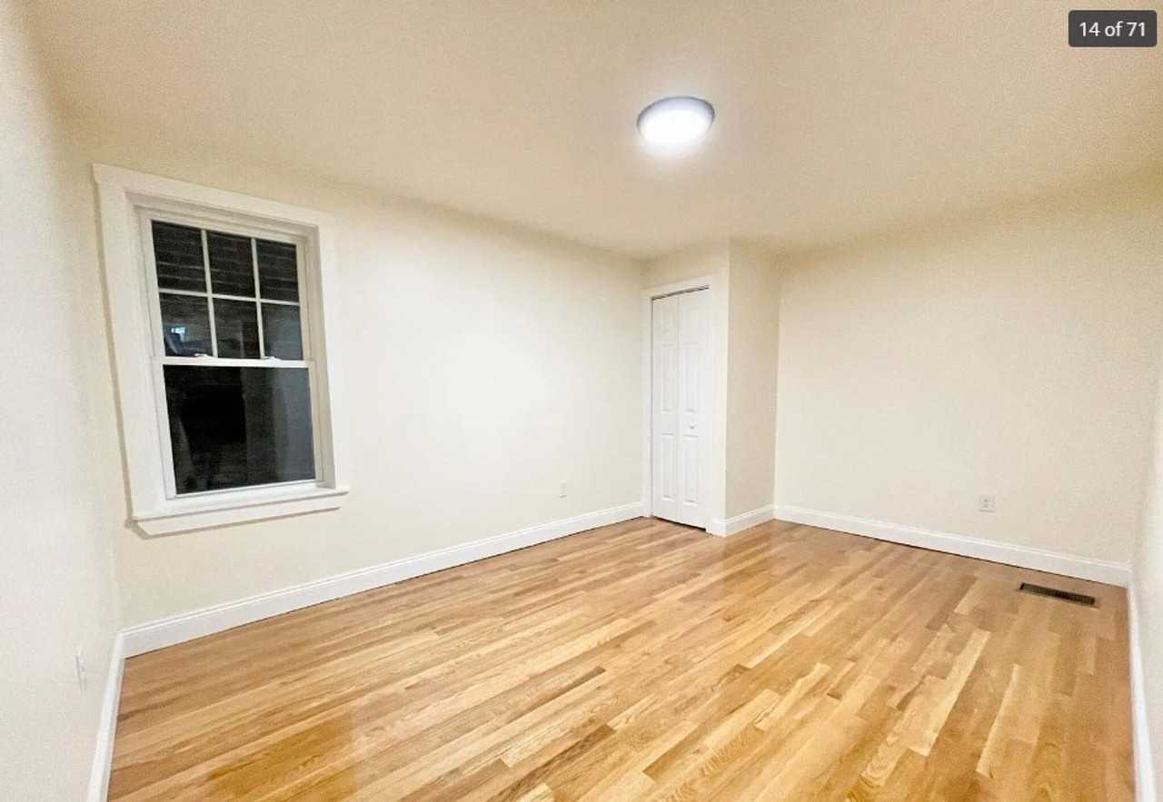 519 E 3rd St - Photo 5 of 34