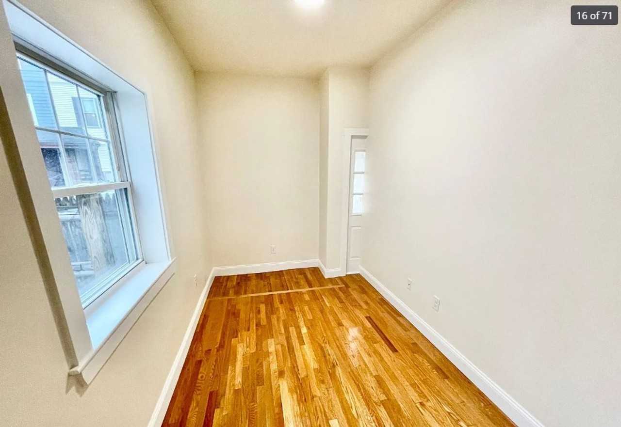 519 E 3rd St - Photo 7 of 34