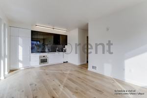featured image of 388 Fulton St #211