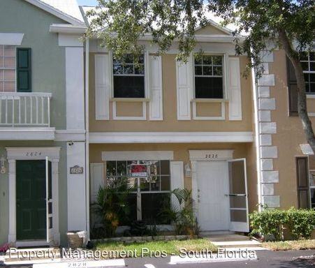 2828 Edgehill Ln - Photo 2 of 14