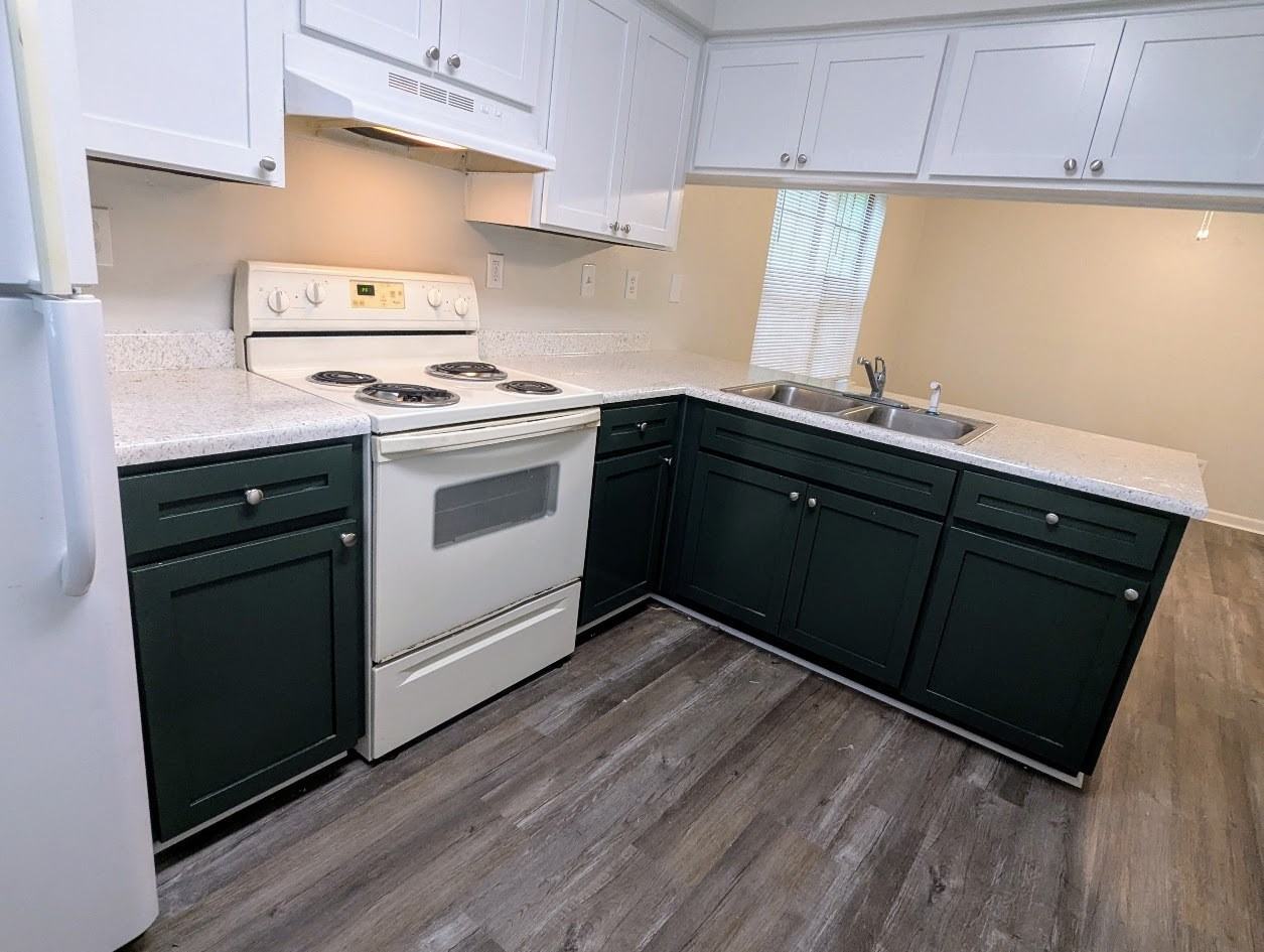 2350 Horne Avenue - Photo 2 of 8