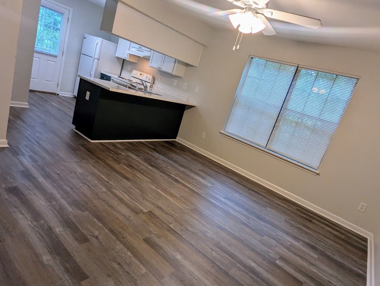 2350 Horne Avenue - Photo 3 of 8
