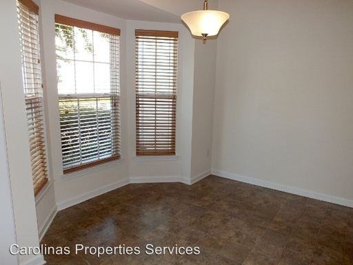 113 Hightide Dr - Photo 2 of 14