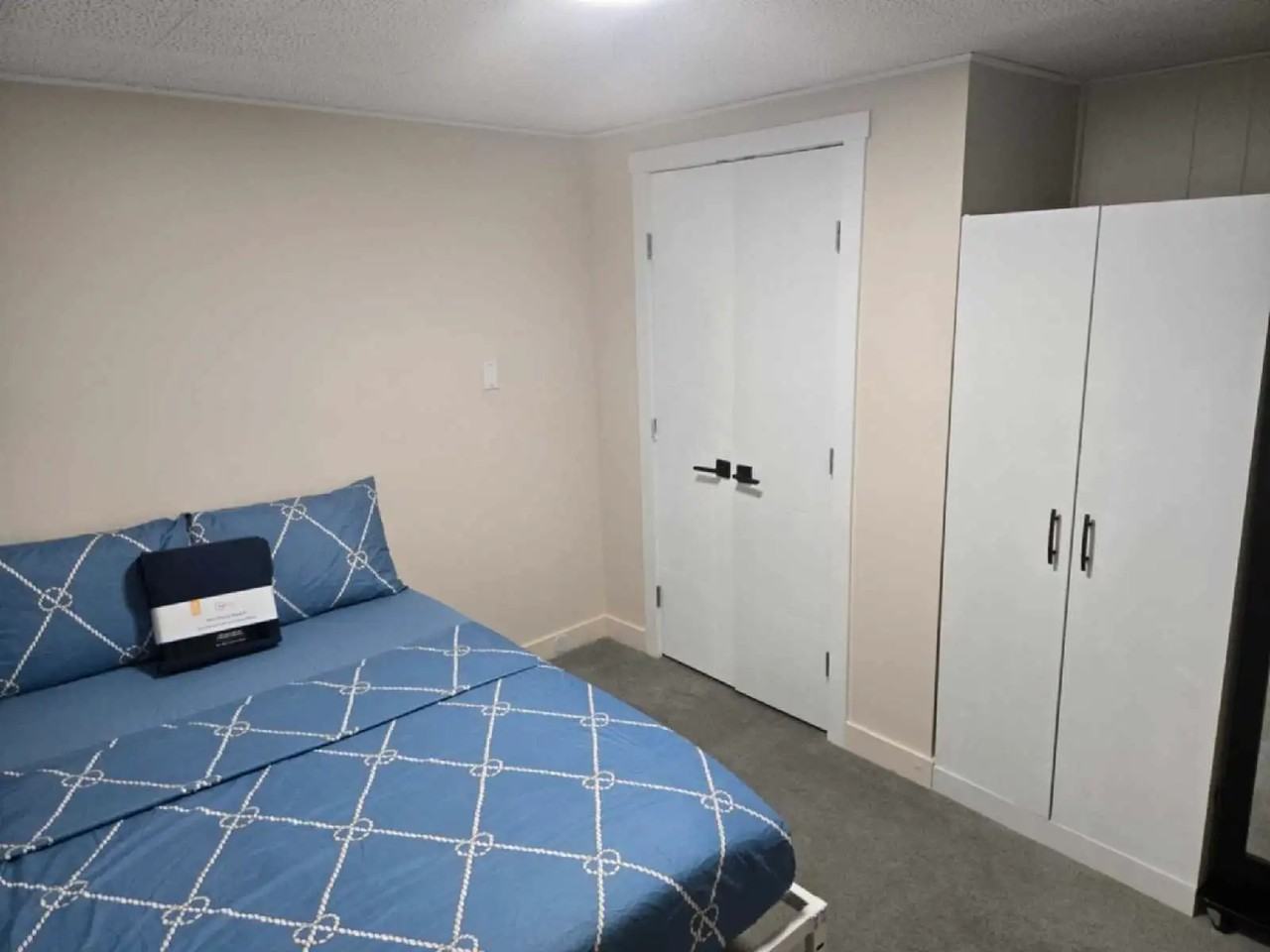 5127 Marian Way Northeast - Photo 3 of 10