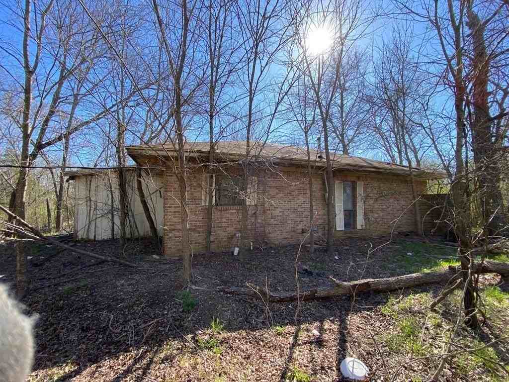 207 County Road 1739 - Photo 2 of 15