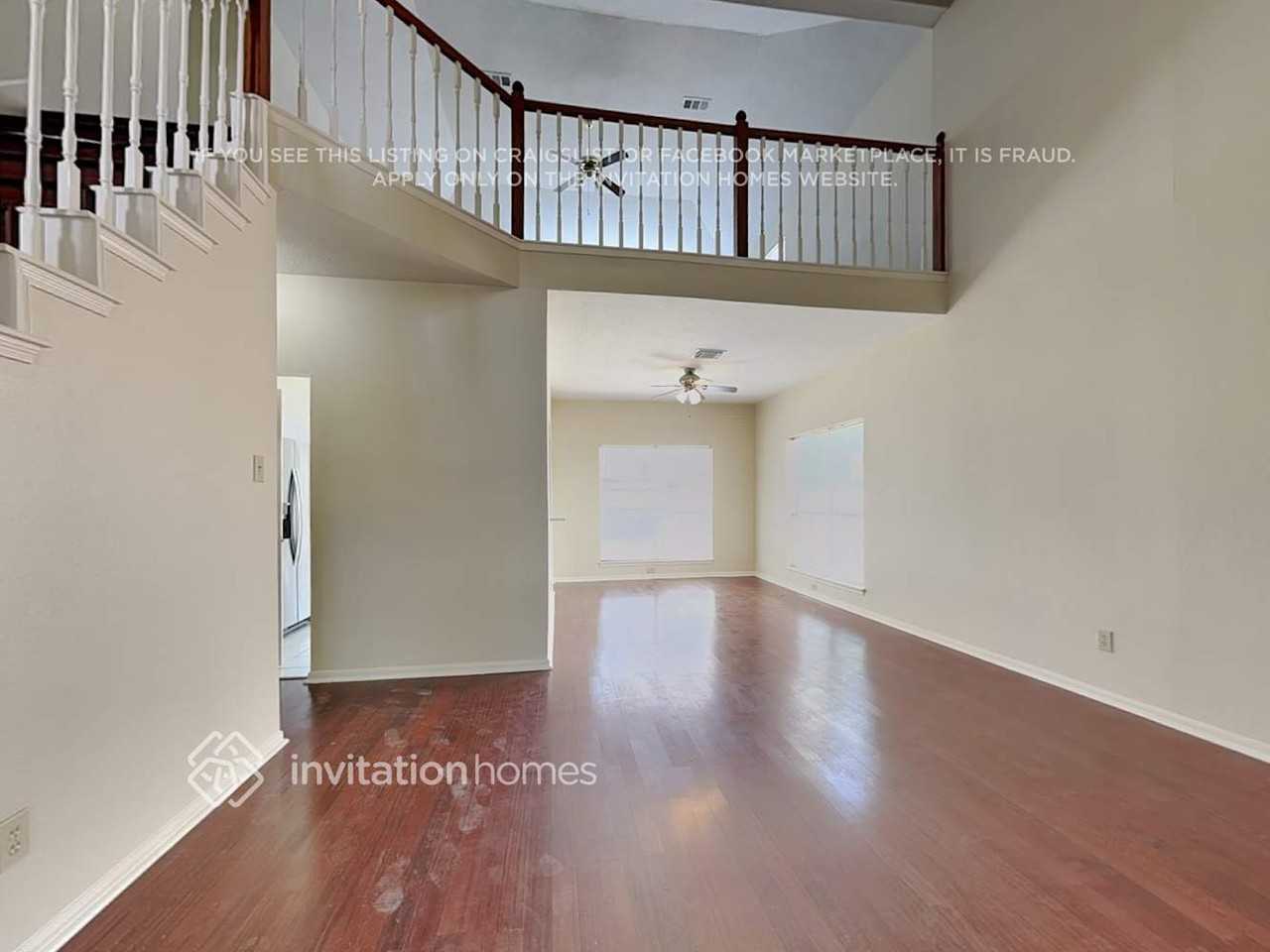 14711 Cypress Green Dr - Photo 4 of 30