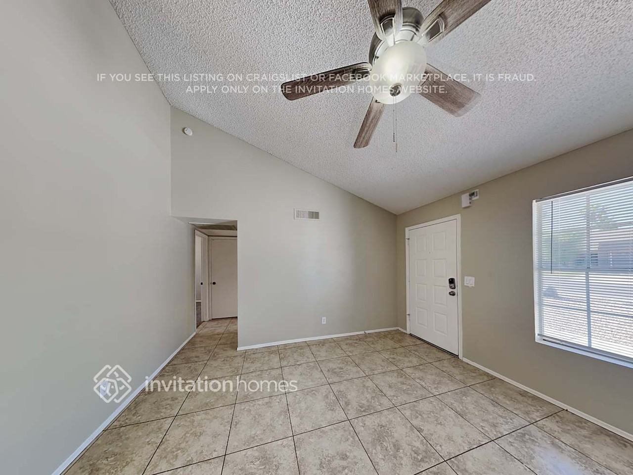 1102 E Utopia Rd - Photo 3 of 18