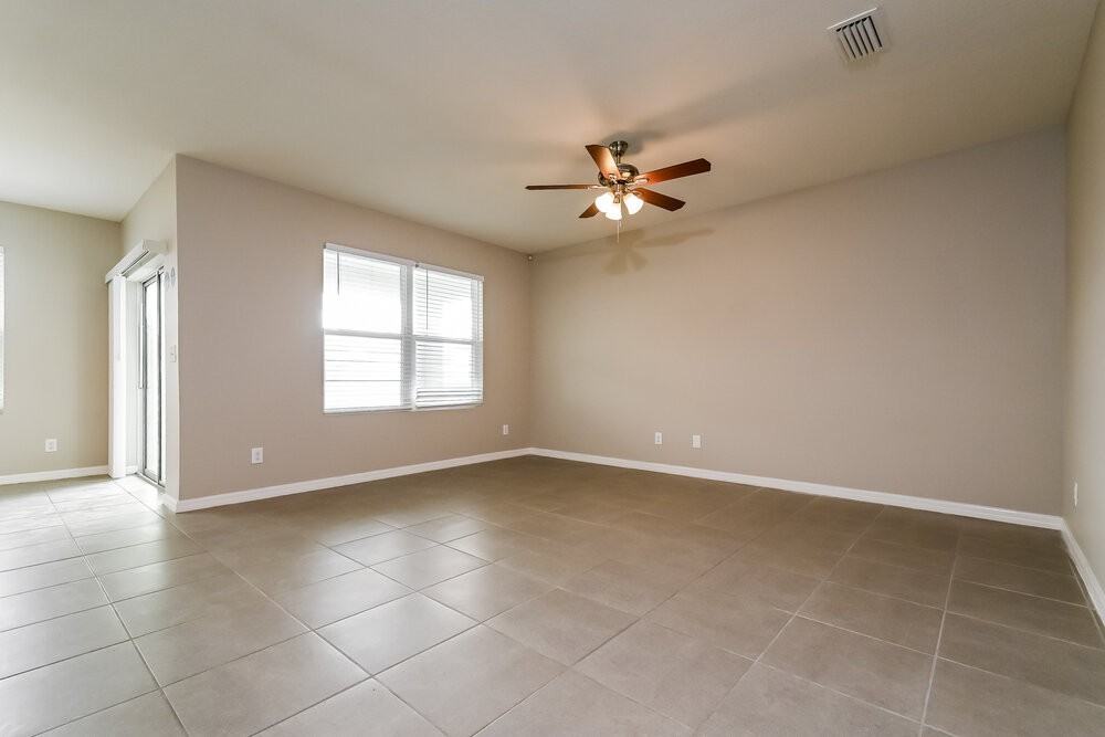 5015 Willow Preserve Way - Photo 3 of 16