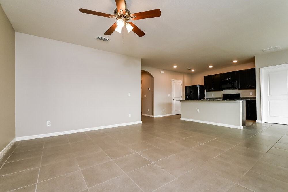 5015 Willow Preserve Way - Photo 4 of 16