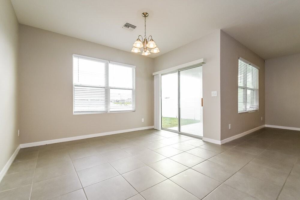 5015 Willow Preserve Way - Photo 5 of 16