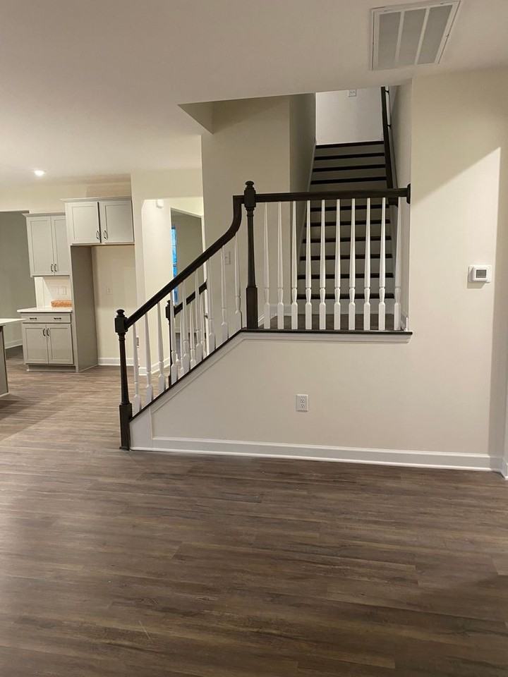 41 Cascade Pl - Photo 3 of 11