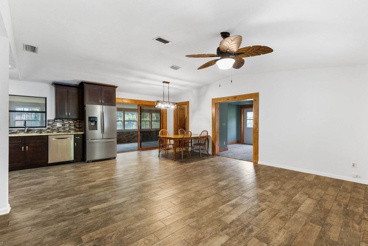 17530 Nw 32nd Ave #NA - Photo 7 of 19