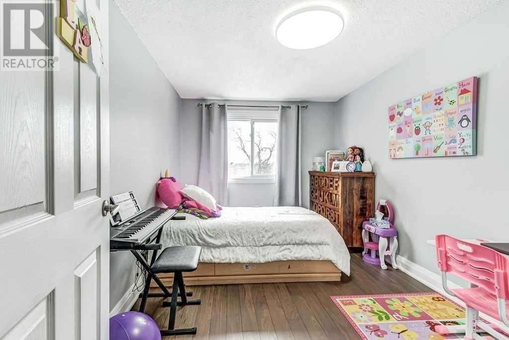 91 Bob O'Link Avenue - Photo 3 of 17