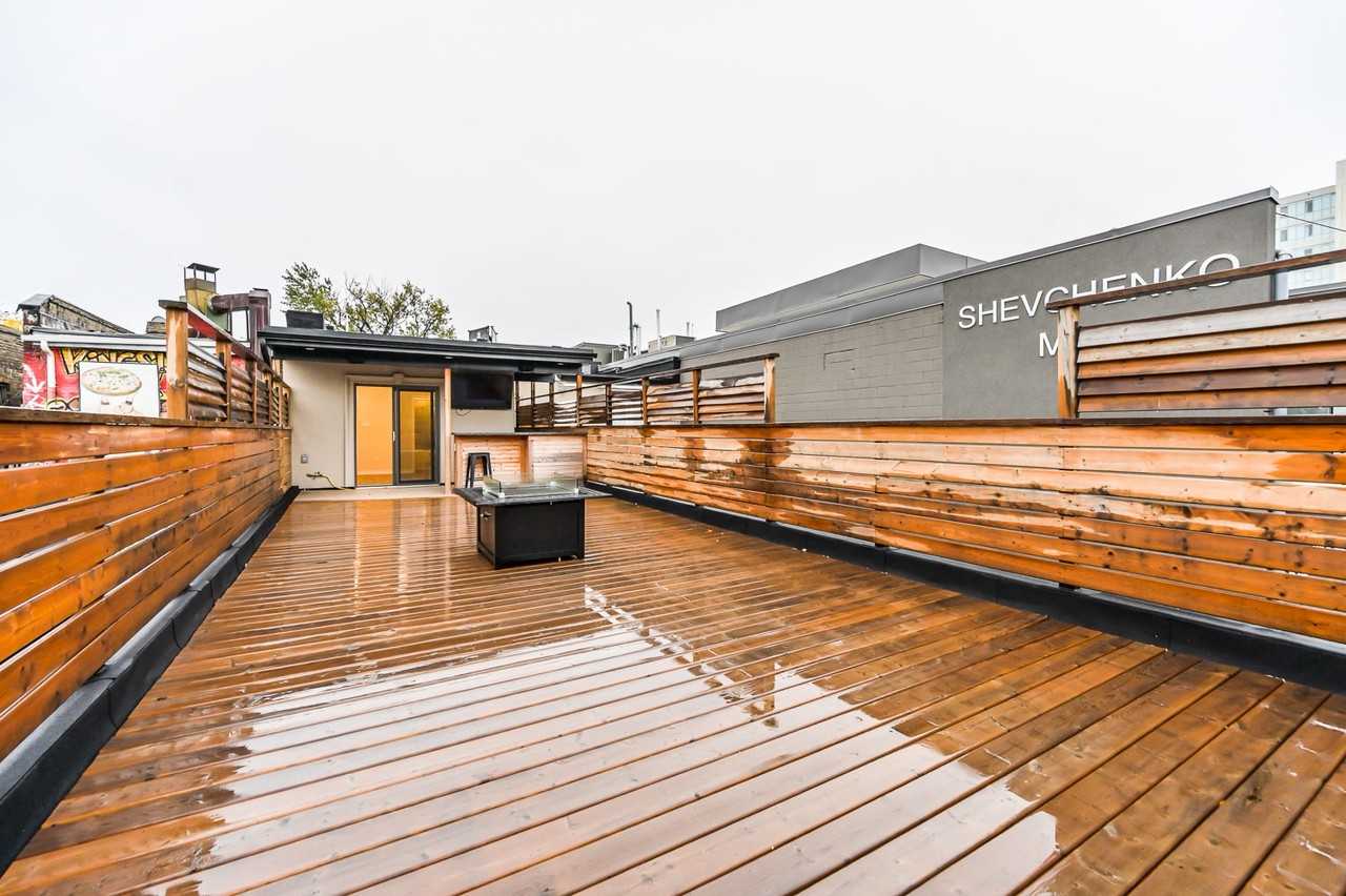 1600 Bloor Street West - Photo 6 of 7