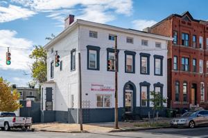 featured image of 1001 W Lafayette Ave