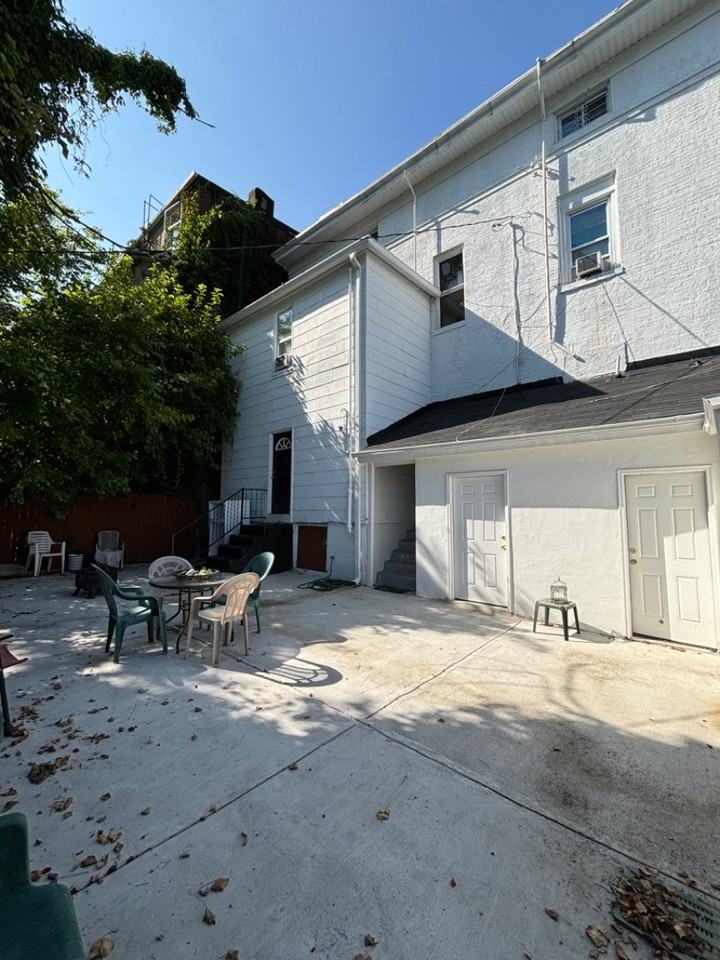 HI-1001 W Lafayette Ave - Photo 5 of 10