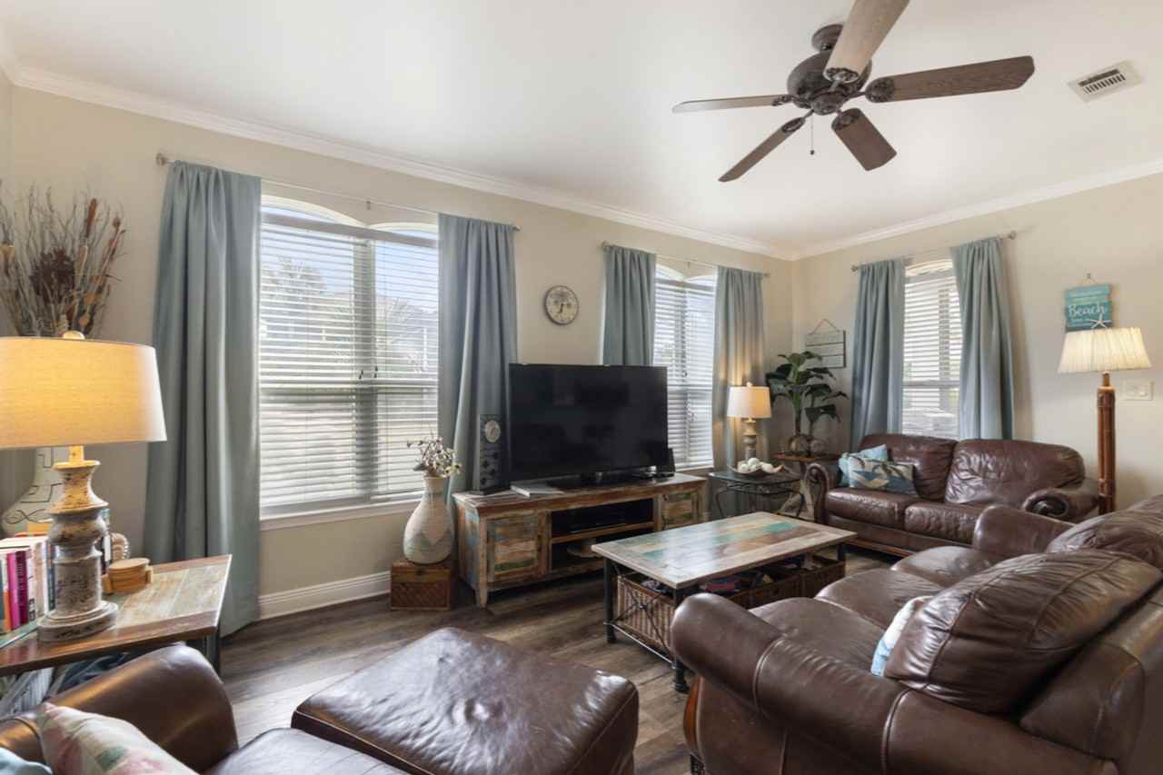 9 Amber Cv #1056192P - Photo 5 of 50