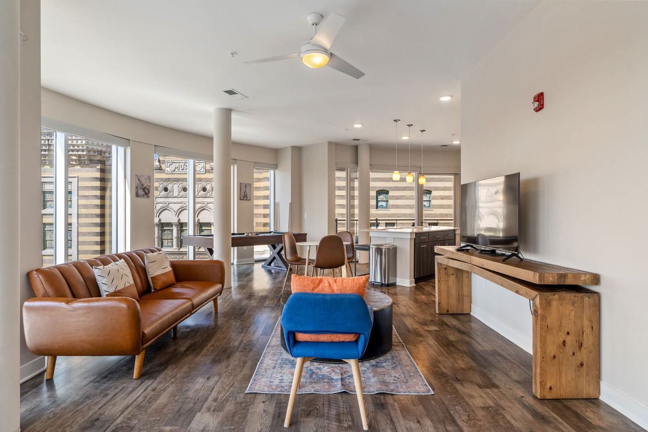 530 Massachusetts Avenue - Photo 2 of 29