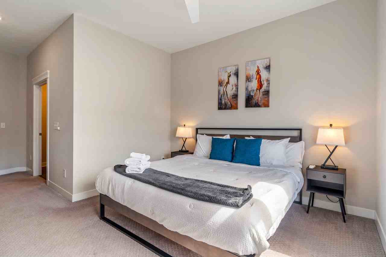 530 Massachusetts Avenue - Photo 6 of 63