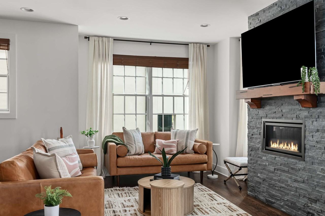 1015 12th Avenue South #1097593P - Photo 2 of 50