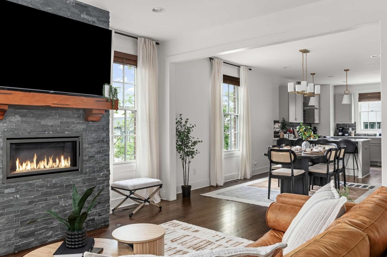 1015 12th Avenue South #1097593P - Photo 3 of 50