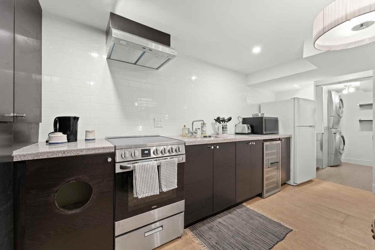 519 Regina Drive #1226171P - Photo 6 of 23