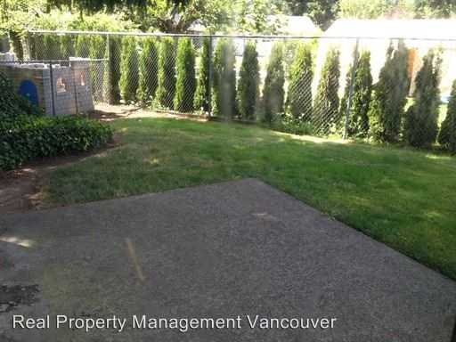 14315 NE 30th St - Photo 2 of 14