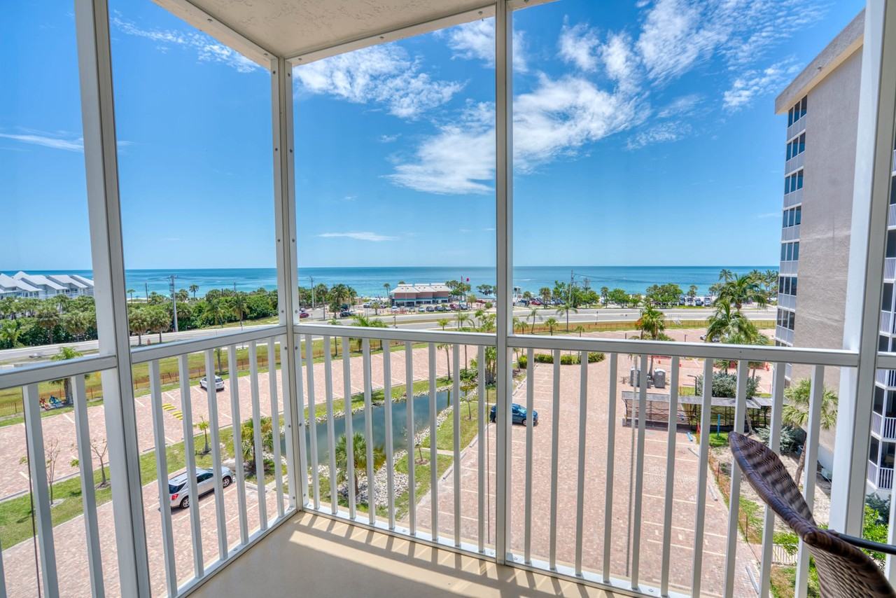 Hickory Blvd #1226391P - Photo 3 of 32